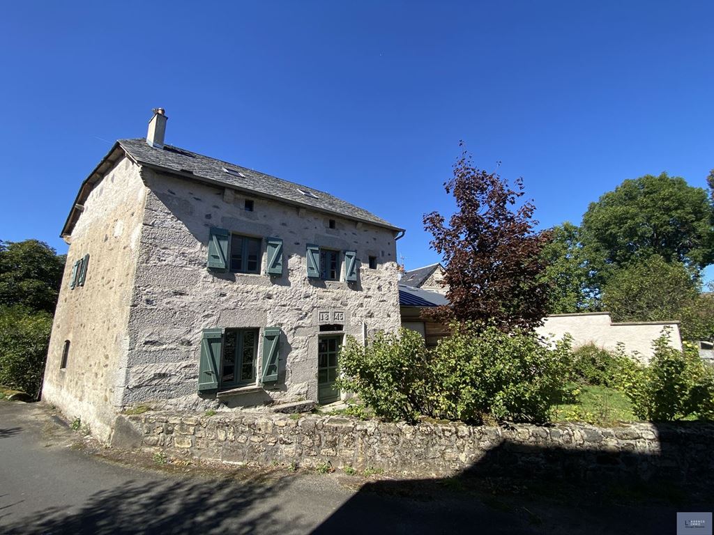 Maison ancienne FAVEROLLES (15320) L'AGENCE IMMO